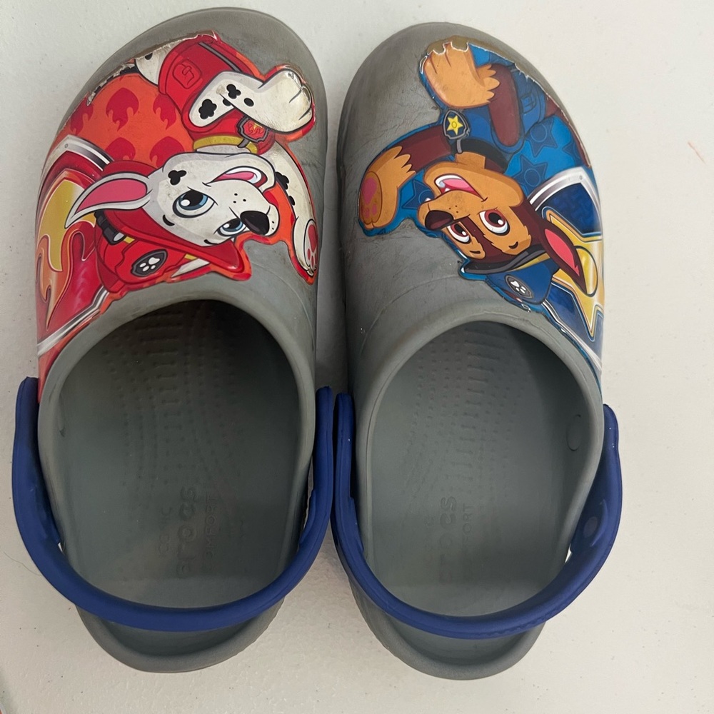 Size 13 paw patrol crocs